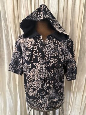 Lucky Brand Navy & Cream Hooded Zip Short Sleeve Sweatshirt